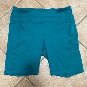 Torrid Active Teal Leggings Shorts 2X Pockets